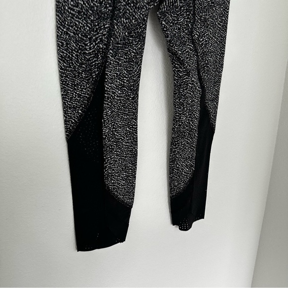 Lululemon Wunder Under Leggings High Rise Laser Cut Jacquard Black White Size 6 - Picture 7 of 12
